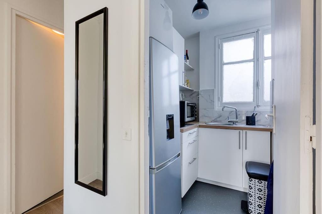 Nice Flat With Billard And View Parijs Buitenkant foto